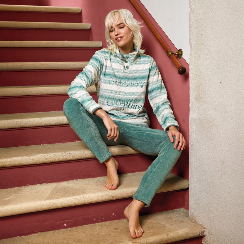 Pigiama donna collo alto in coral Jadea 5247