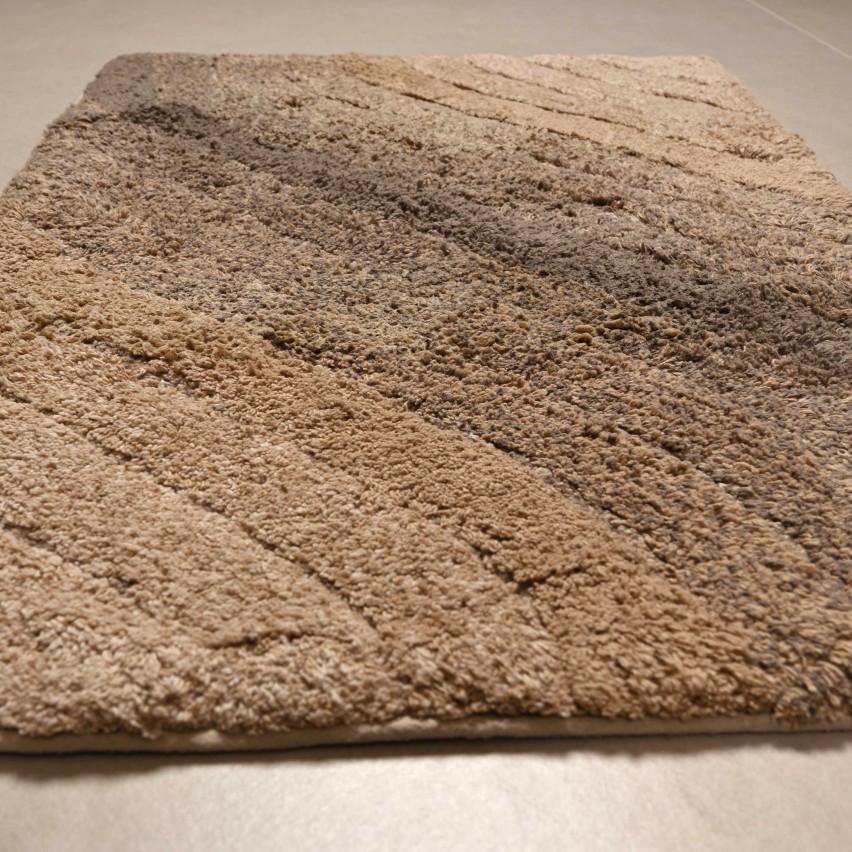 Tappeto arredo bagno disegno ondulato antiscivolo Kaleido Zambaiti 