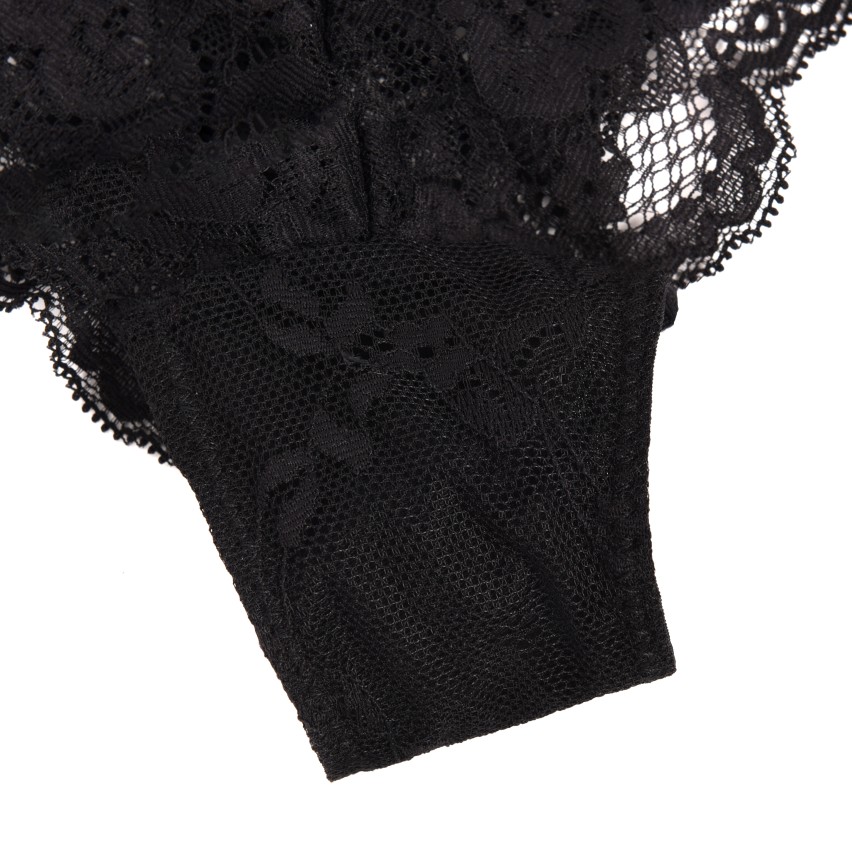 Brasiliana in pizzo a V Love and Bra Estelle