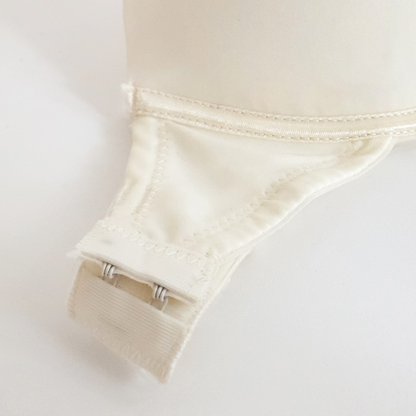 Reggiseno fascia con ferretto Frames R736 multifunzione