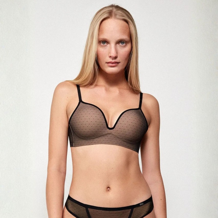 Reggiseno coppa con imbottitura graduata tulle a pois Gisela 10043