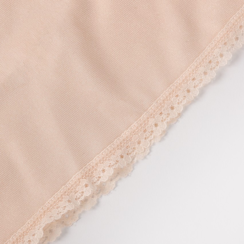 Sottoveste spalla larga Andra 84 scollo pizzo