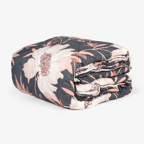 Trapunta invernale anallergica floreale Di Maestro Lynette