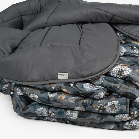 Copriletto trapunta invernale a fantasia Laura Biagiotti Theodora