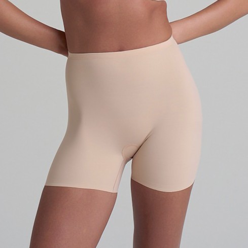 Guaina con gamba contenimento medio/alto Bye bra Sculpting Mid Waist Shorty
