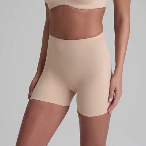 Guaina con gamba contenimento medio/alto Bye bra Sculpting Mid Waist Shorty