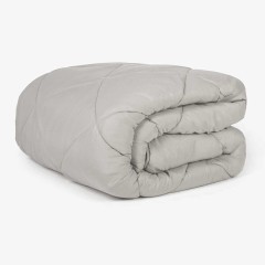 Trapunta tinta unita anallergica soffice Di Maestro